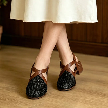 【35-40】Sandalias Retro de Cuero Suave con Perforaciones: ¡máximo confort, cero presión y pies descansados todo el verano!