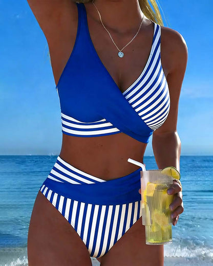 🏖️【S–3XL】🤩 Nov komplet kopalk s potiskom, iz hitro sušeče in zračne tkanine, ozek in eleganten.