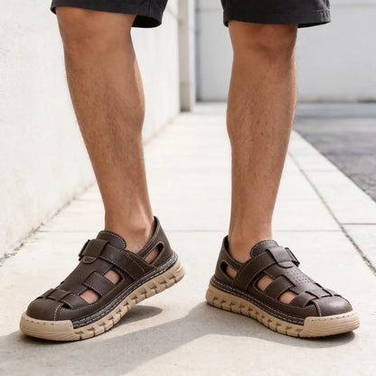【39-45】👞Sandalias casuales antideslizantes de cuero genuino transpirables con diseño calado para hombre, colección verano 2026