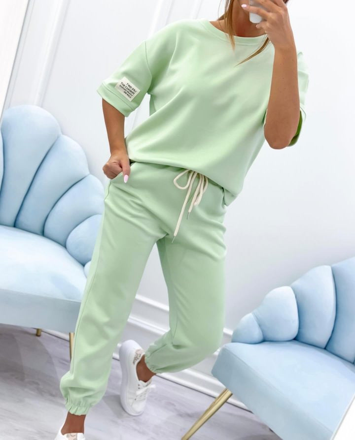 🔥🔥【Liquidación de fin de temporada】【S-5XL】Conjunto casual de top y pantalón liso para mujer