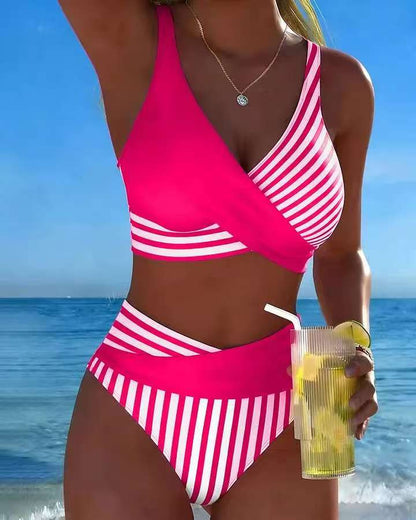 🏖️【S–3XL】🤩 Nov komplet kopalk s potiskom, iz hitro sušeče in zračne tkanine, ozek in eleganten.