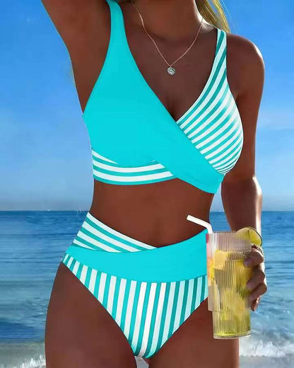 🏖️【S–3XL】🤩 Nov komplet kopalk s potiskom, iz hitro sušeče in zračne tkanine, ozek in eleganten.