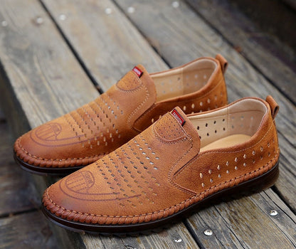 2026 Zapatos casuales de cuero genuino hechos a mano para exteriores para hombres