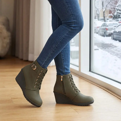 【35-42】👢 Botines de invierno con cuña para mujer: una opción elegante y estable para los días fríos.
