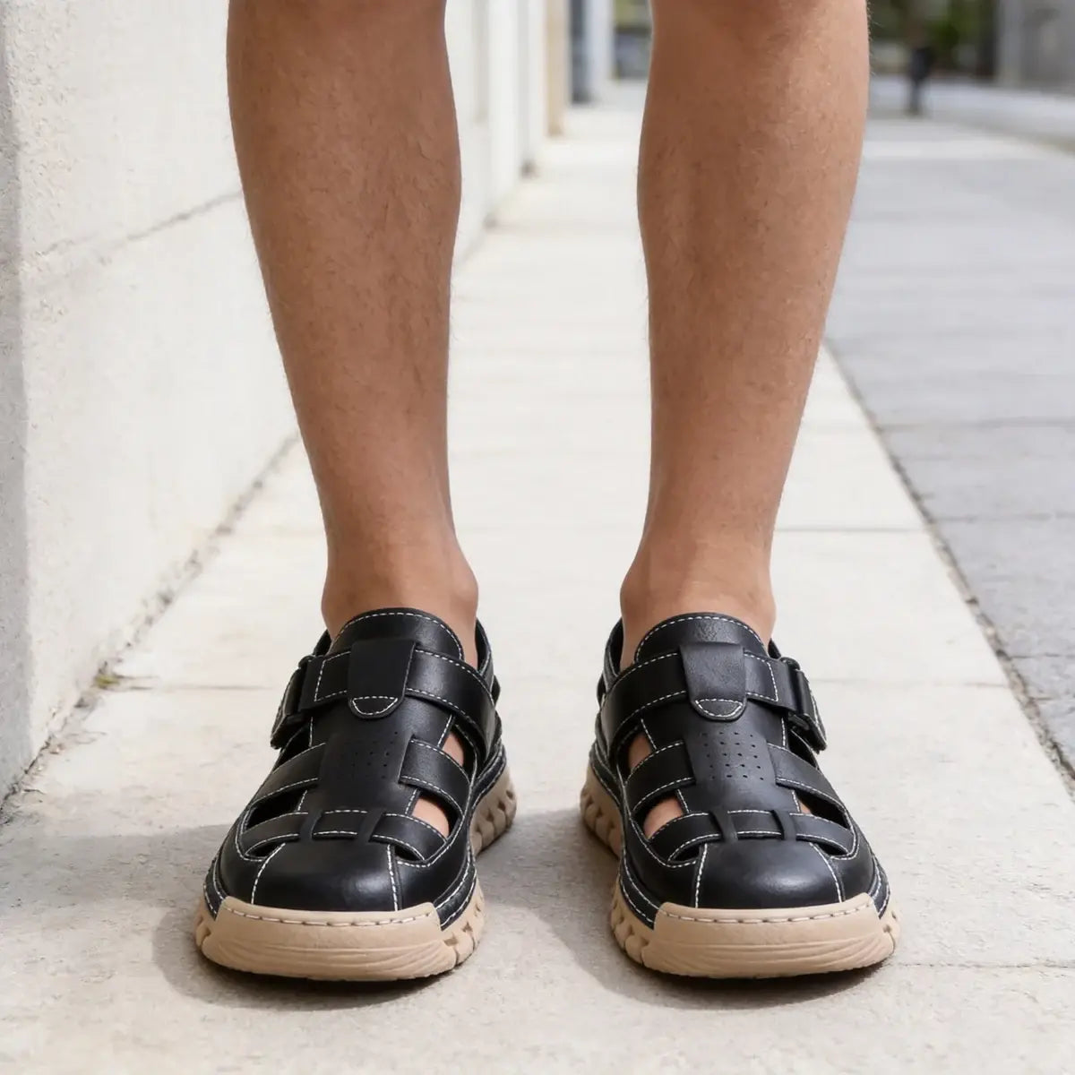 【39-45】👞Sandalias casuales antideslizantes de cuero genuino transpirables con diseño calado para hombre, colección verano 2026