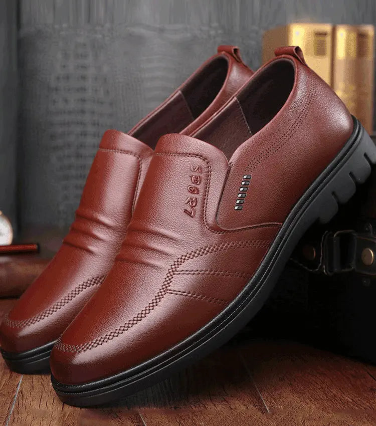 🔥Último día 【Descuento 50%】👞【39-44】Zapatos hombre negocio casual, novedad 2026, suela suave, elegantes y cómodos